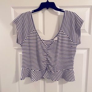 Crop shirt